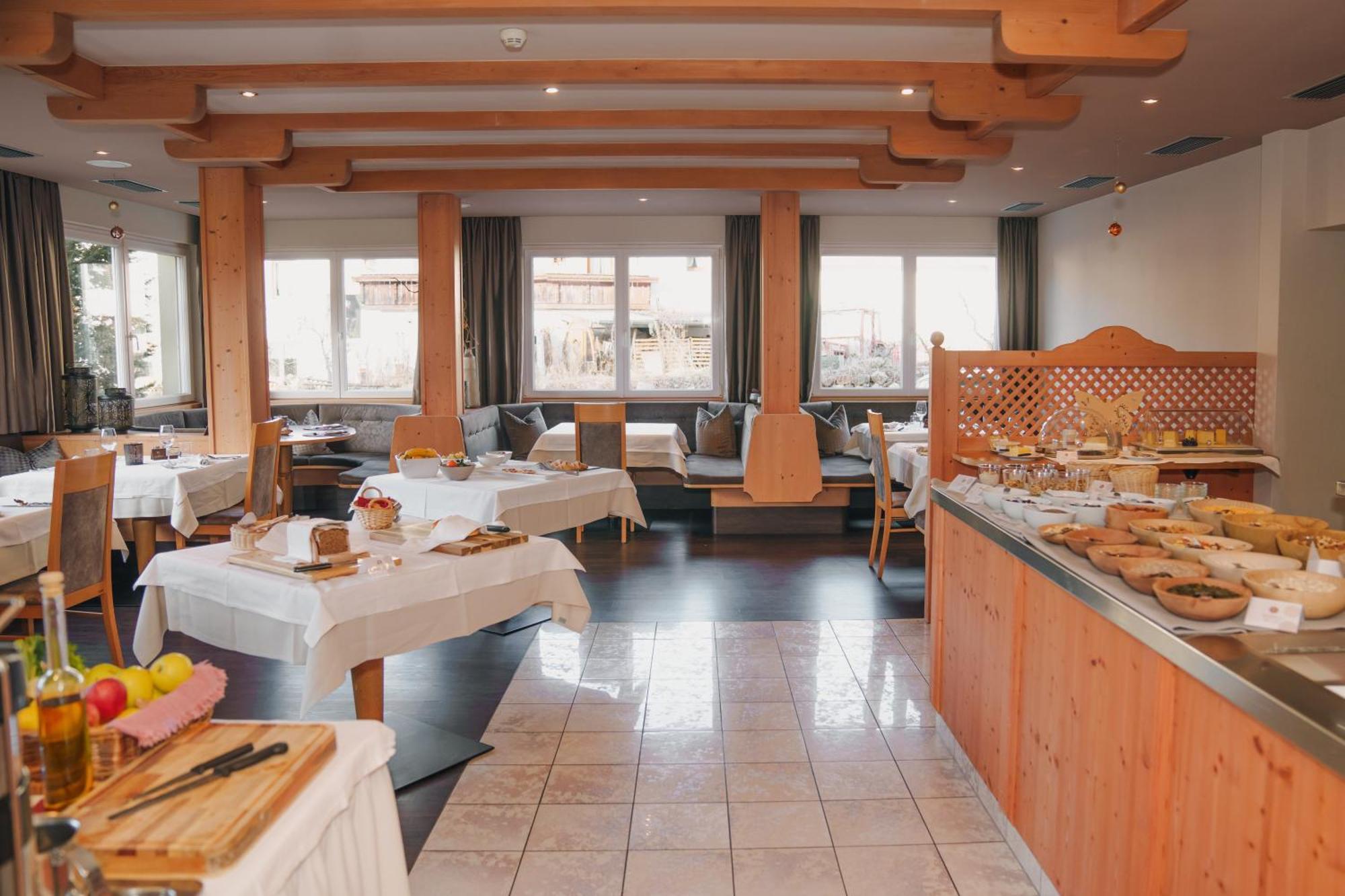 Saldur Small Active Hotel Sluderno Eksteriør billede